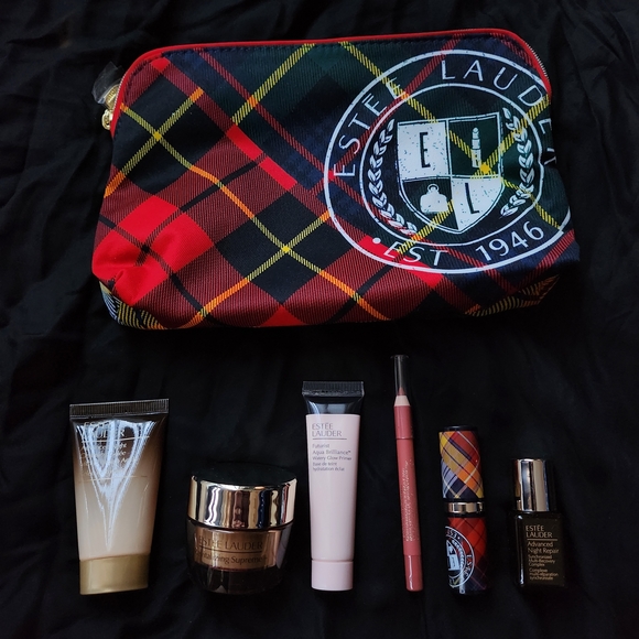 Estee Lauder Plaid Cosmetic Bag with Skincare Set - Picture 11 of 11